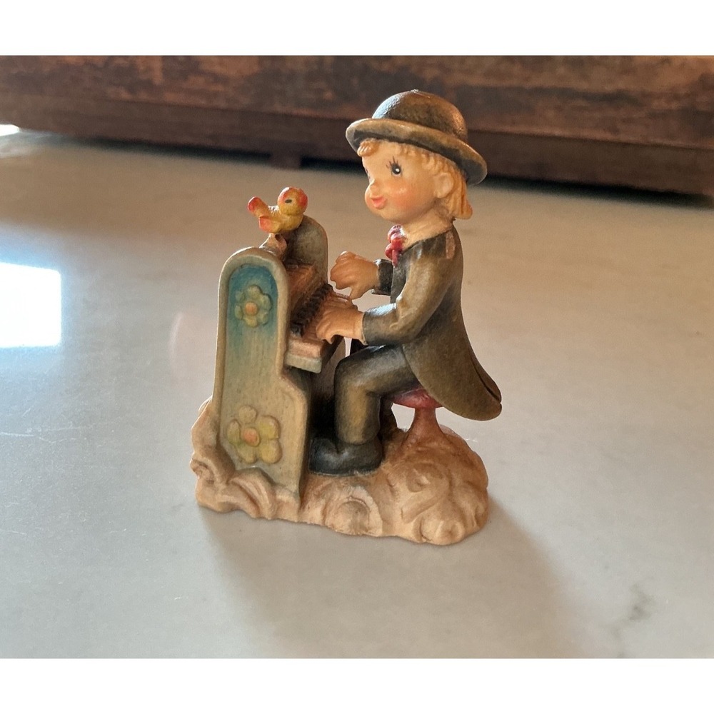 ANRI Italy Wood Carving Play It Again Artist Signed Stamped 2 1/4" Painted